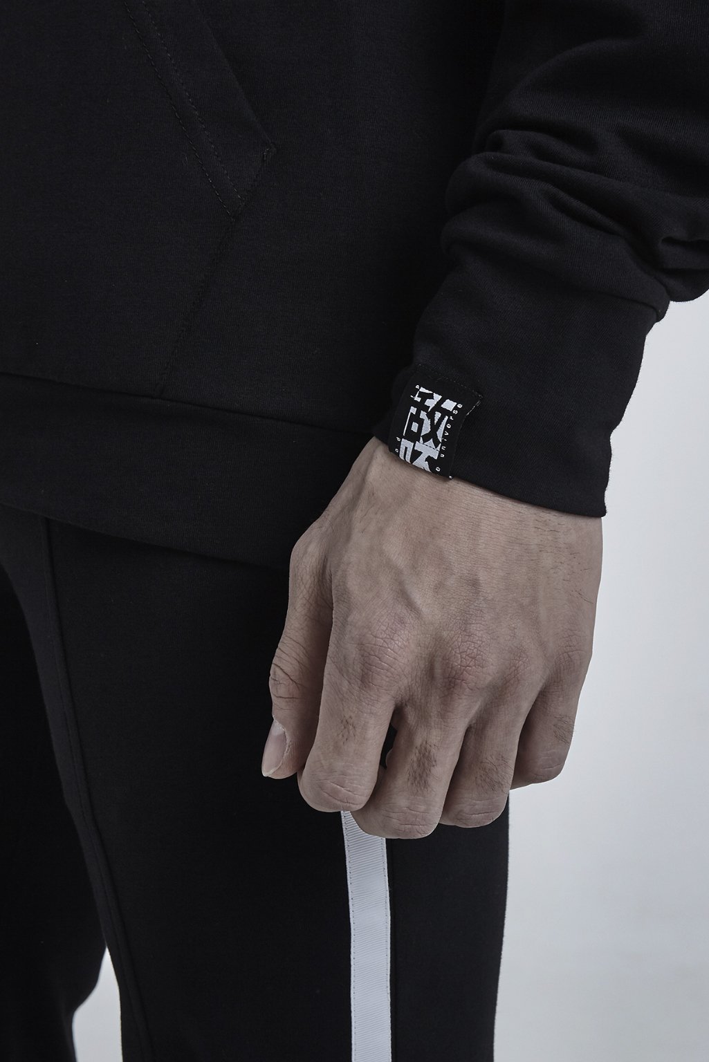 LOGO HOODIE